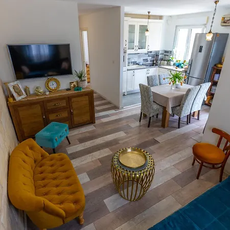 Apartment Nika